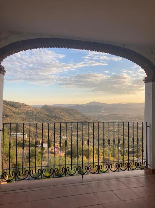 Apartamento La Fuente Alcaucín Esterno foto