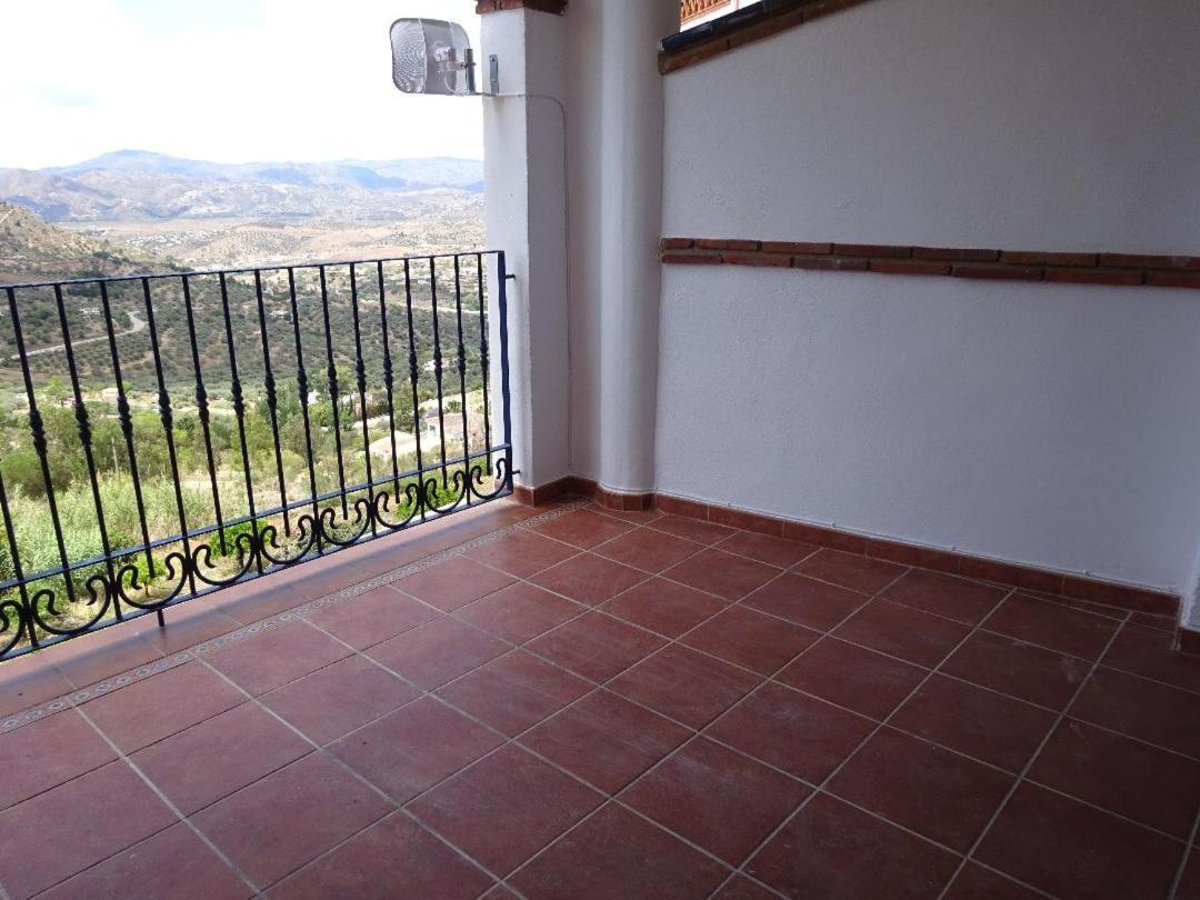 Apartamento La Fuente Alcaucín Esterno foto