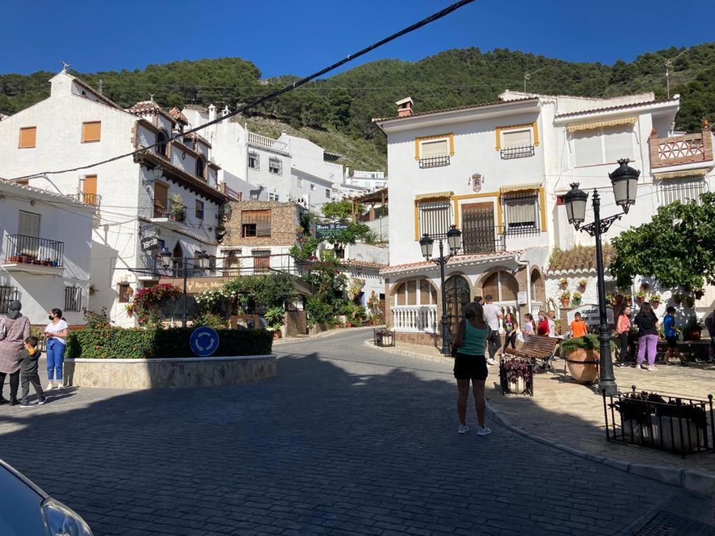 Apartamento La Fuente Alcaucín Esterno foto
